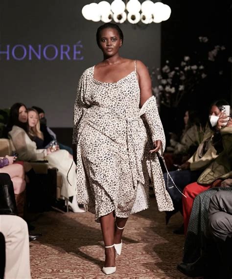 big black model|The 28 most famous plus size models in the world .